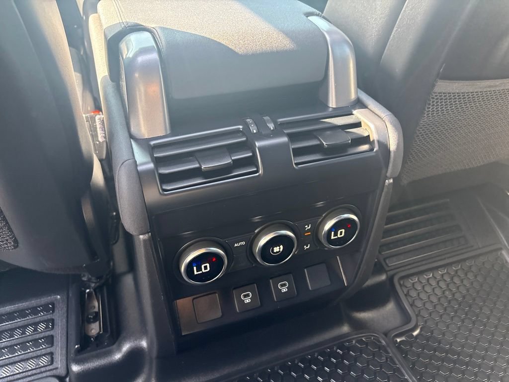Used 2023 Land Rover Defender 110 S AWD/4WD image 18