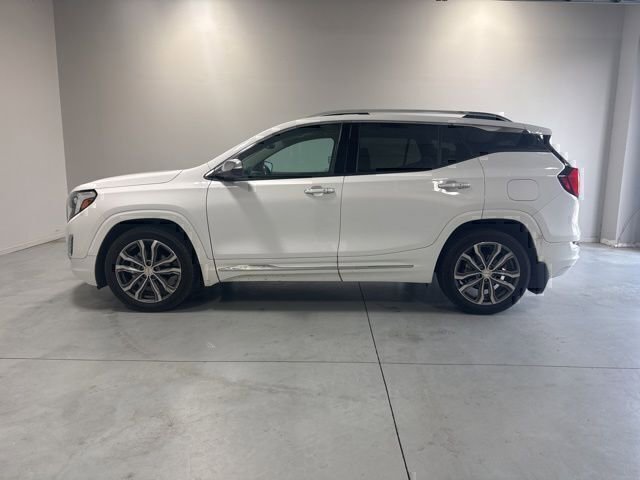 Used 2021 GMC Terrain Denali w/ LPO, Floor Liner Package image 10