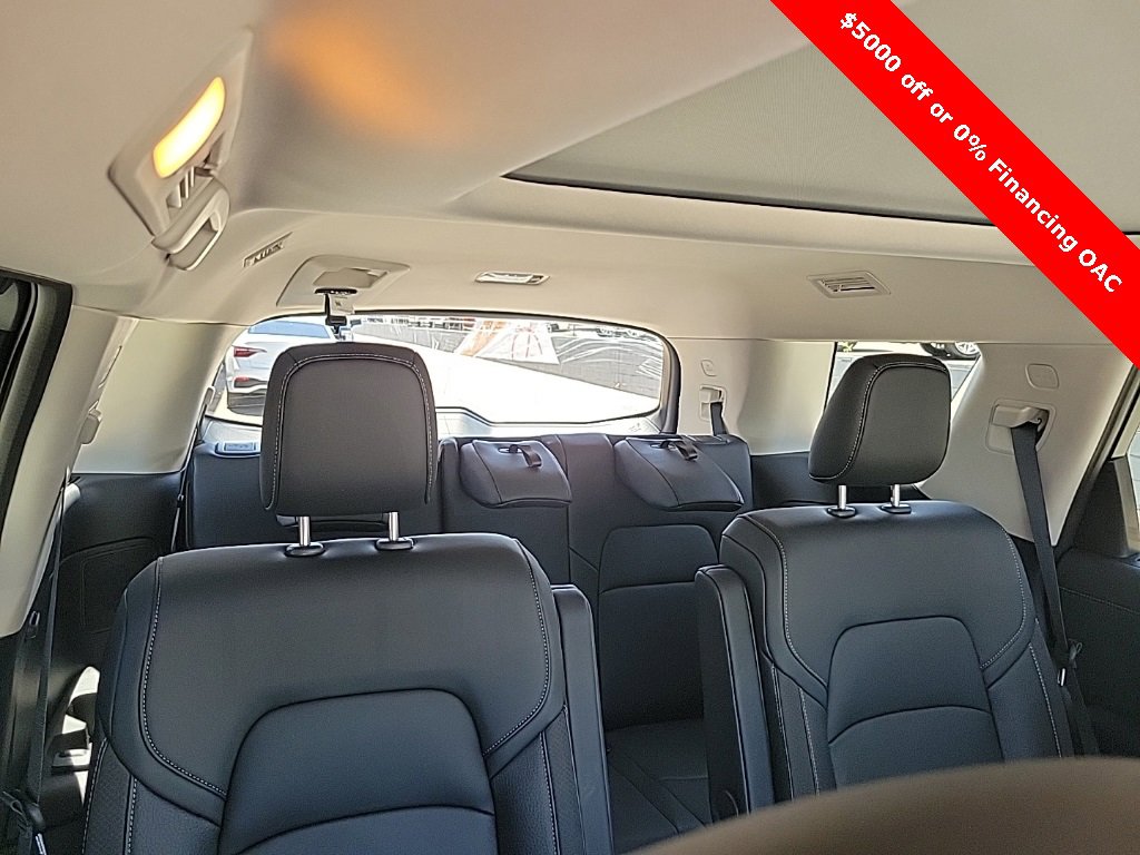 New 2025 Nissan Pathfinder SL w/ SL Premium Package image 52