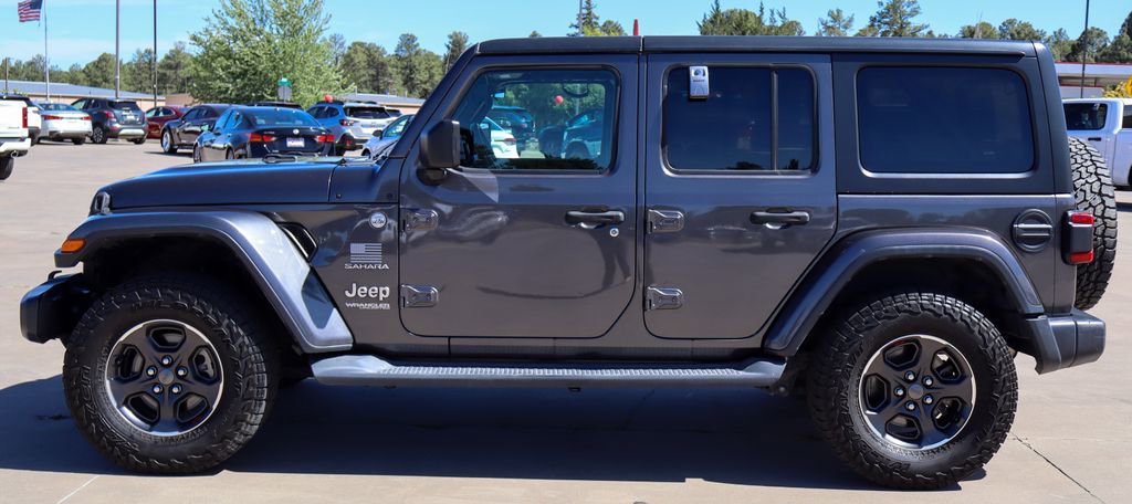Used 2019 Jeep Wrangler Unlimited Sahara w/ Safety Group AWD/4WD image 6