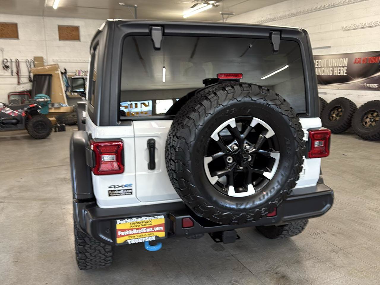 Used 2024 Jeep Wrangler Unlimited Rubicon 4xe w/ Technology Group AWD/4WD image 86