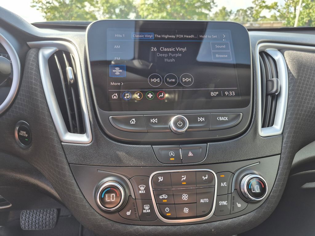 Used 2023 Chevrolet Malibu LT image 16