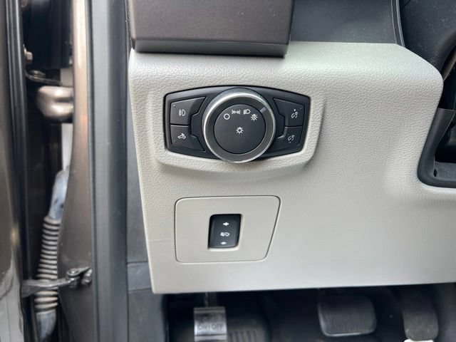 Used 2016 Ford F150 XLT w/ Equipment Group 301A Mid AWD/4WD image 10