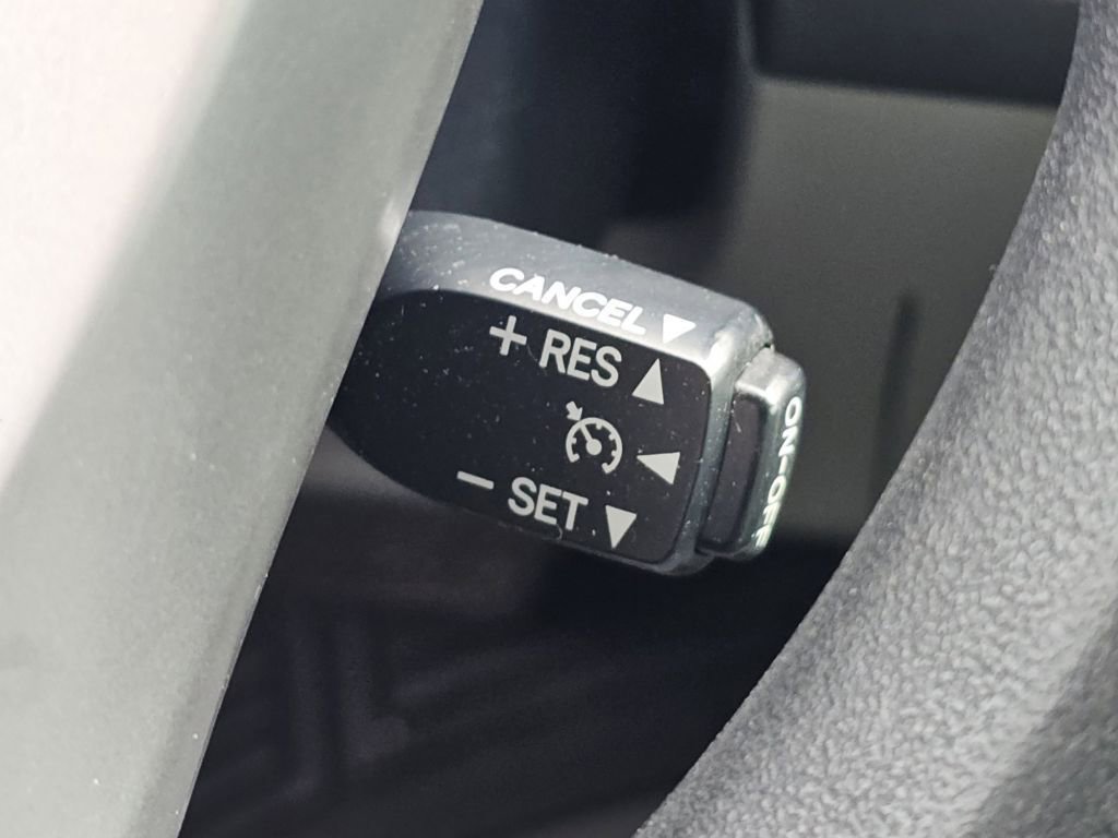 Used 2014 Toyota Prius Two image 12