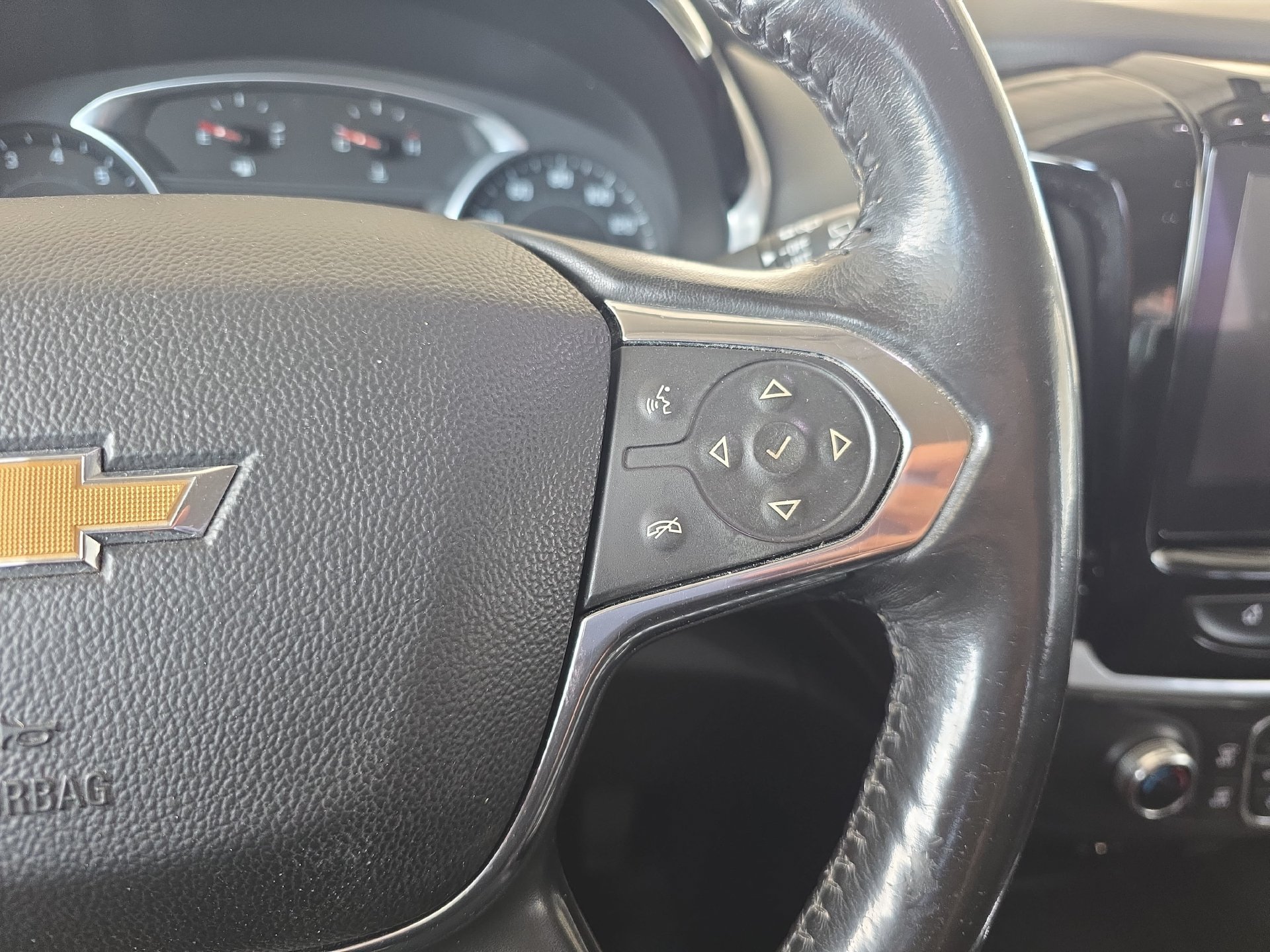 Used 2019 Chevrolet Traverse LT AWD/4WD image 18