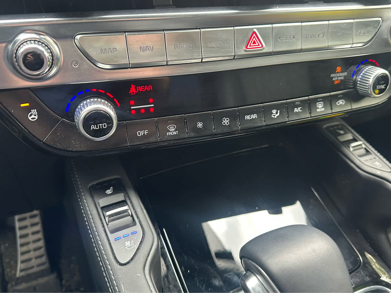 Used 2024 Kia Telluride SX X-Pro AWD/4WD image 17