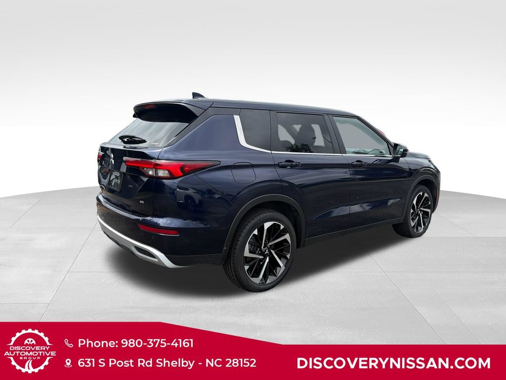 Used 2024 Mitsubishi Outlander SE AWD/4WD image 6