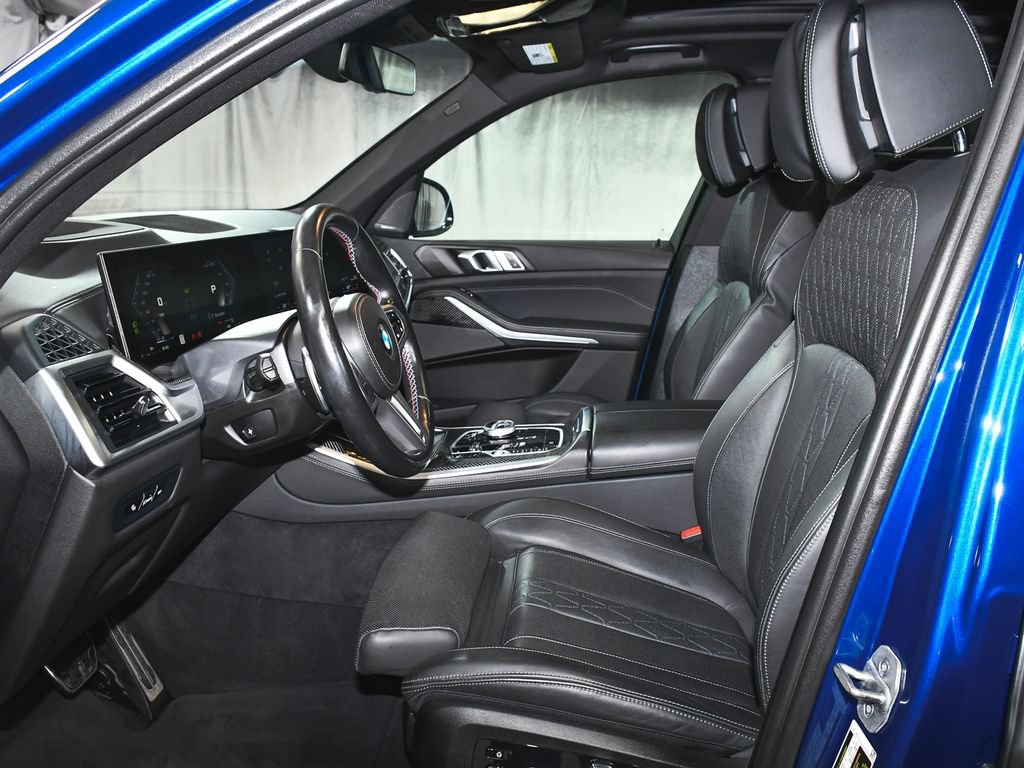 Used 2024 BMW X5 M60i AWD/4WD image 52