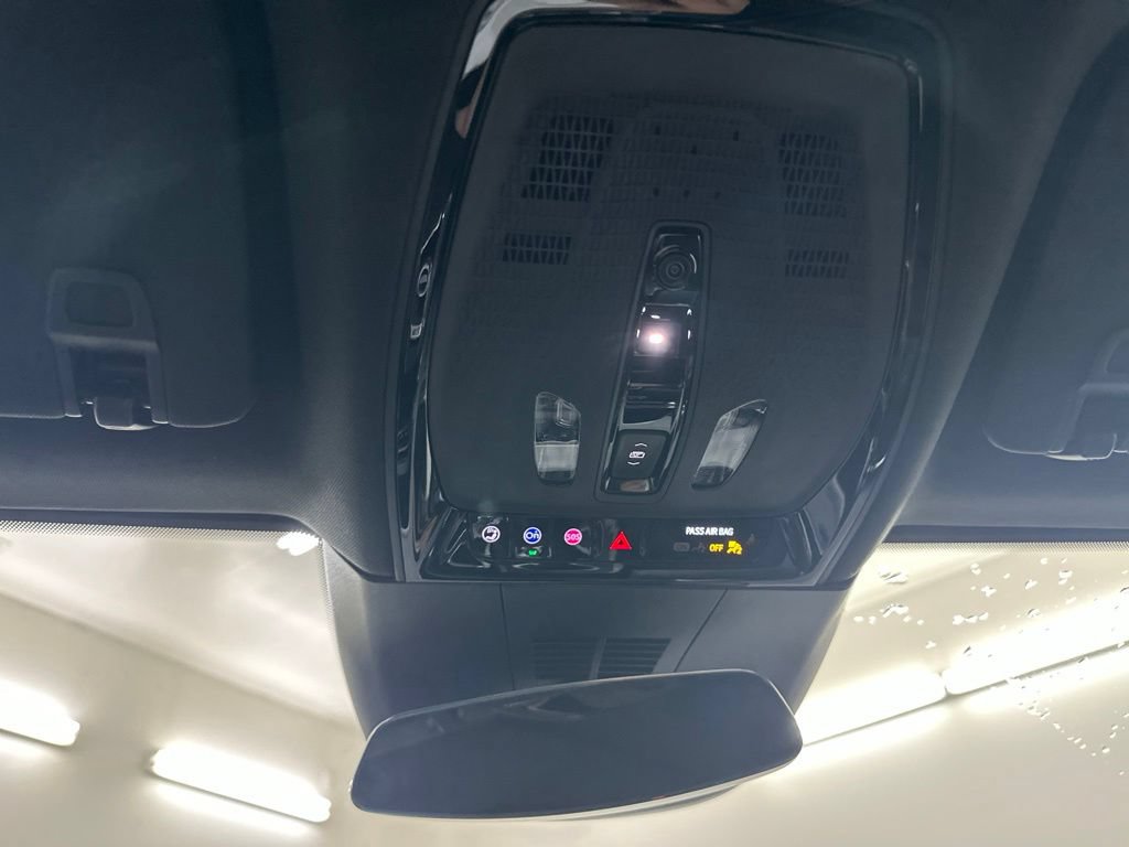 New 2026 Cadillac Lyriq Sport AWD/4WD image 44