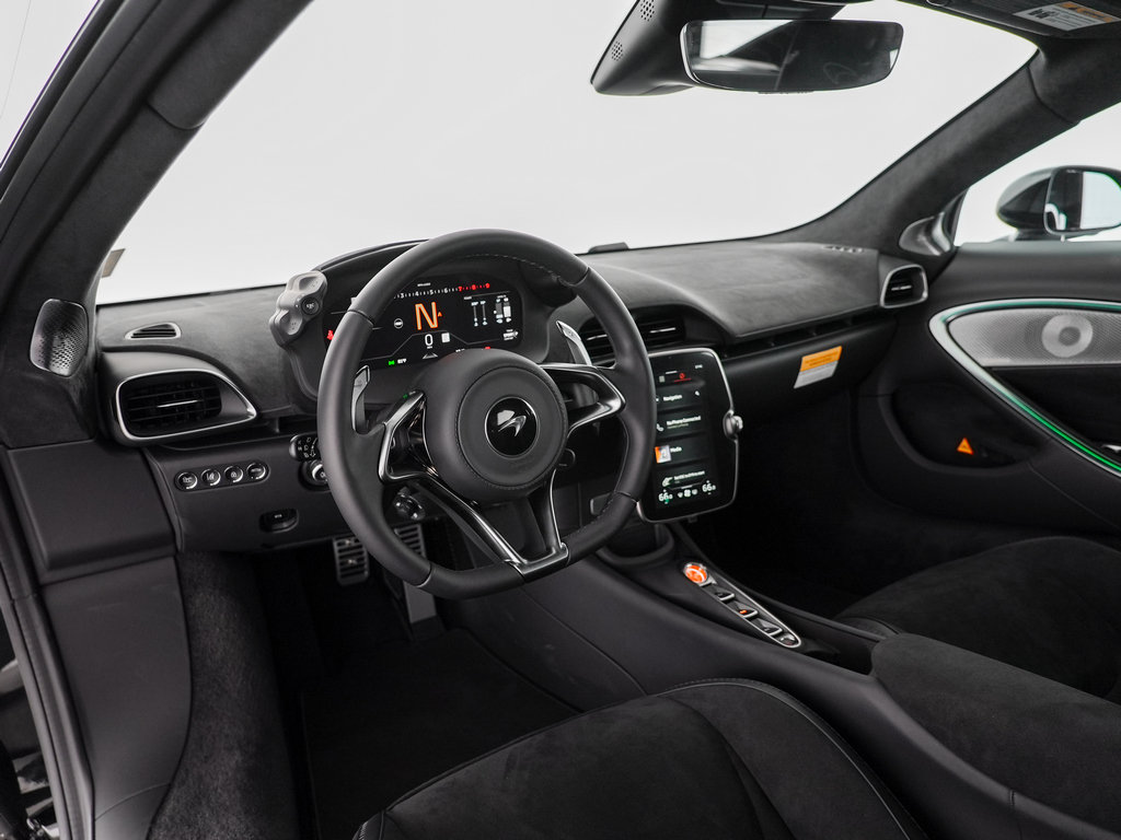 New 2026 McLaren Artura RWD image 6