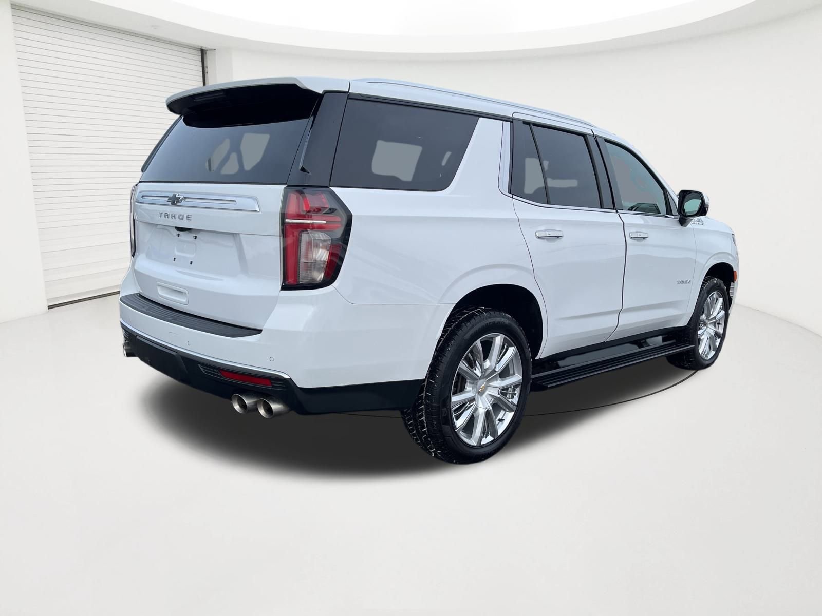 Certified 2023 Chevrolet Tahoe High Country w/ LPO, Illumination Package image 5