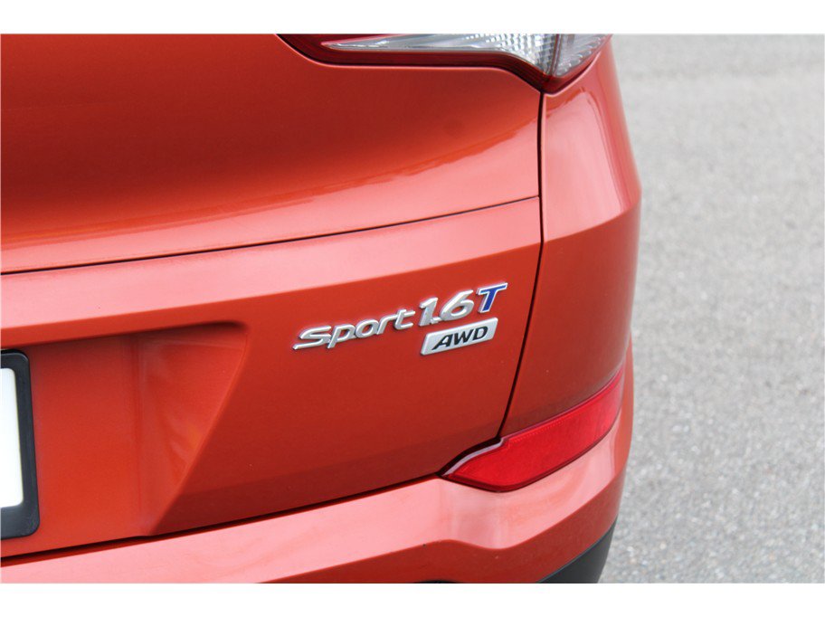 Used 2016 Hyundai Tucson Sport AWD/4WD image 26