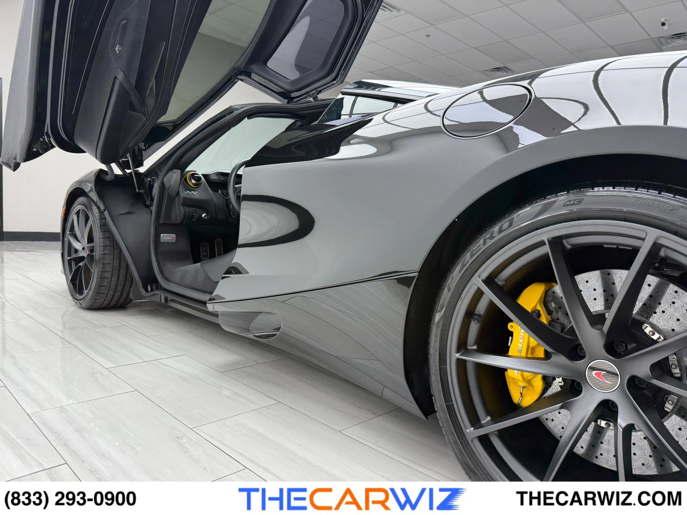 Used 2018 McLaren 720S Performance image 37