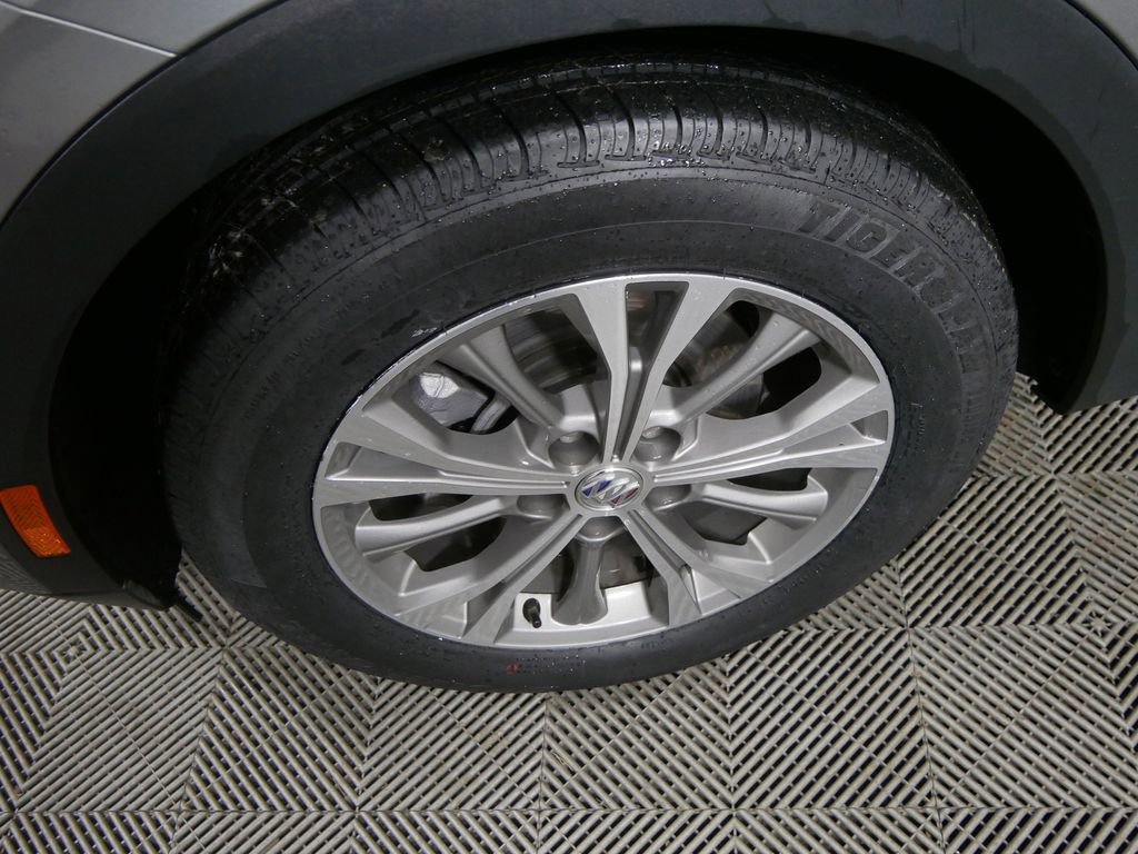 Used 2023 Buick Envision Preferred image 10