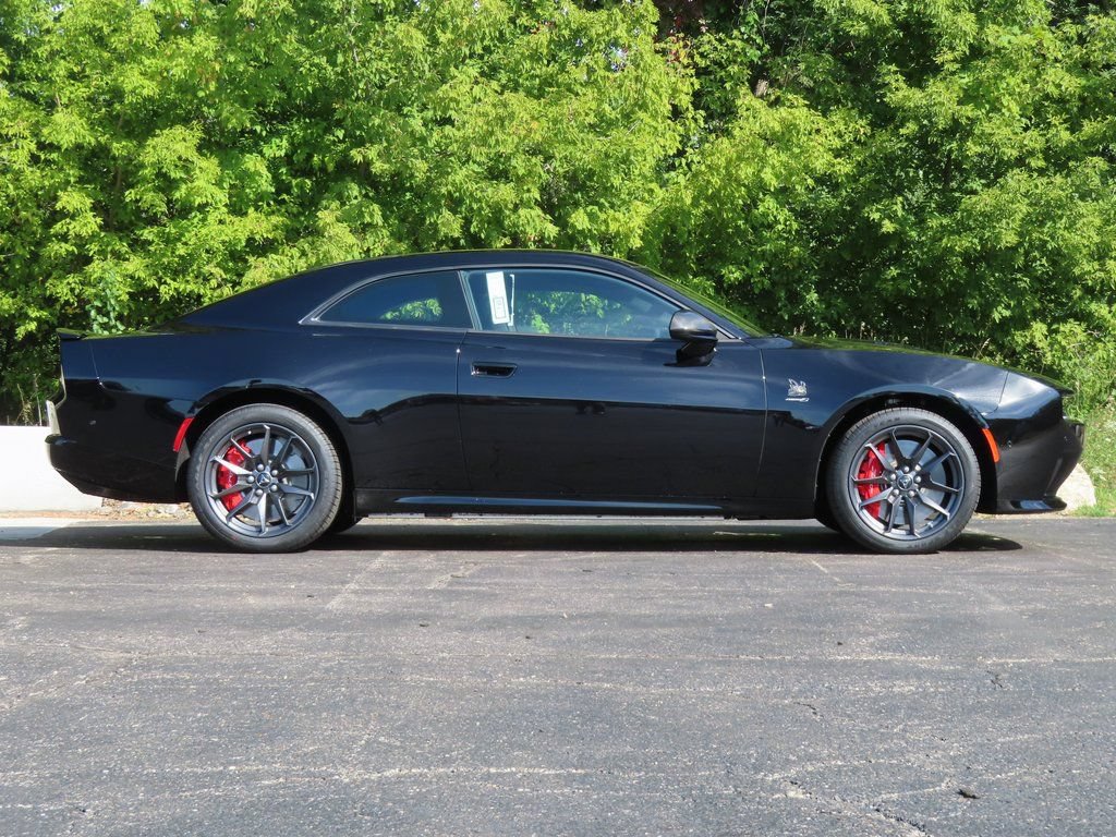 New 2024 Dodge Charger Daytona Scat Pack w/ Plus Group AWD/4WD image 2