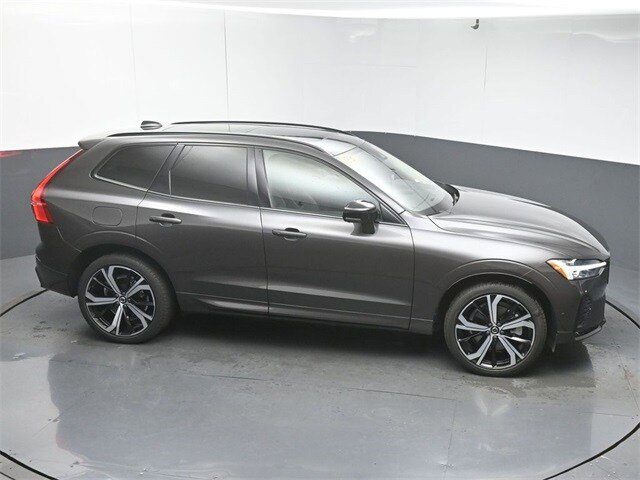 Certified 2023 Volvo XC60 B6 Ultimate w/ Protection Package Premier AWD/4WD image 50
