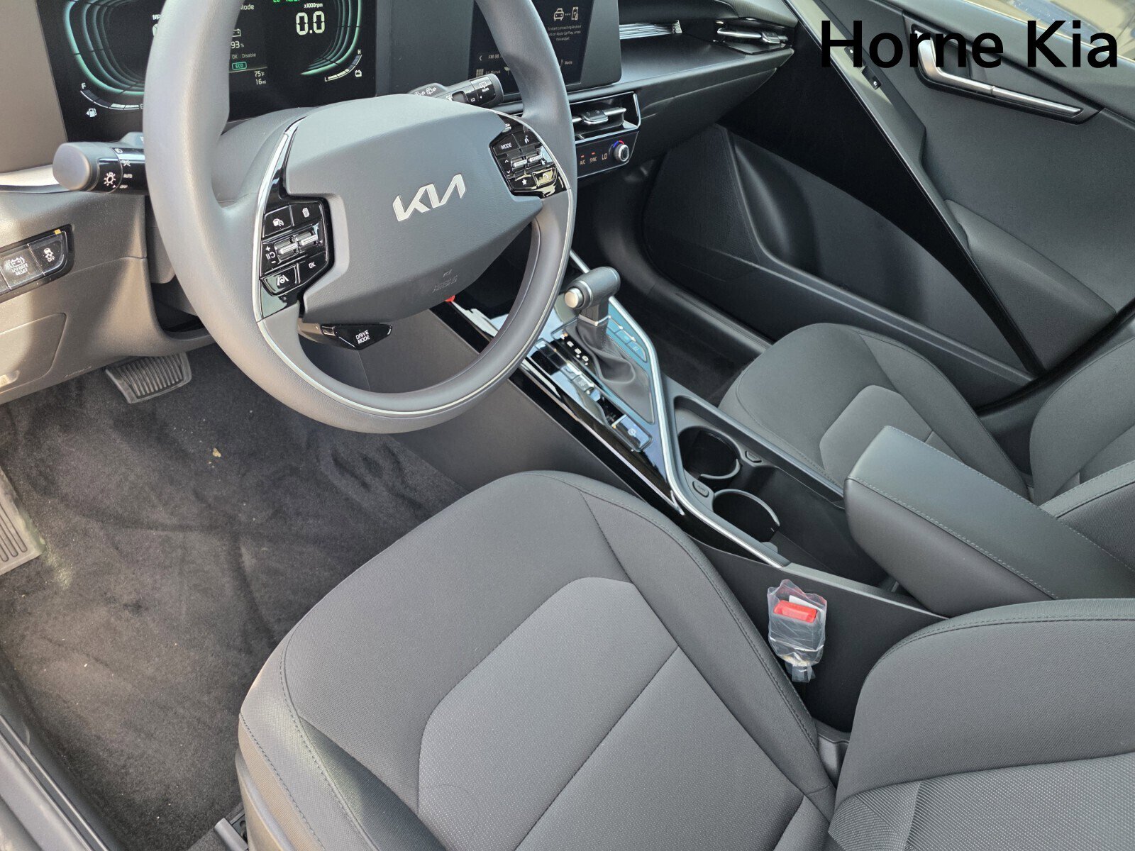 New 2026 Kia Niro LX image 11