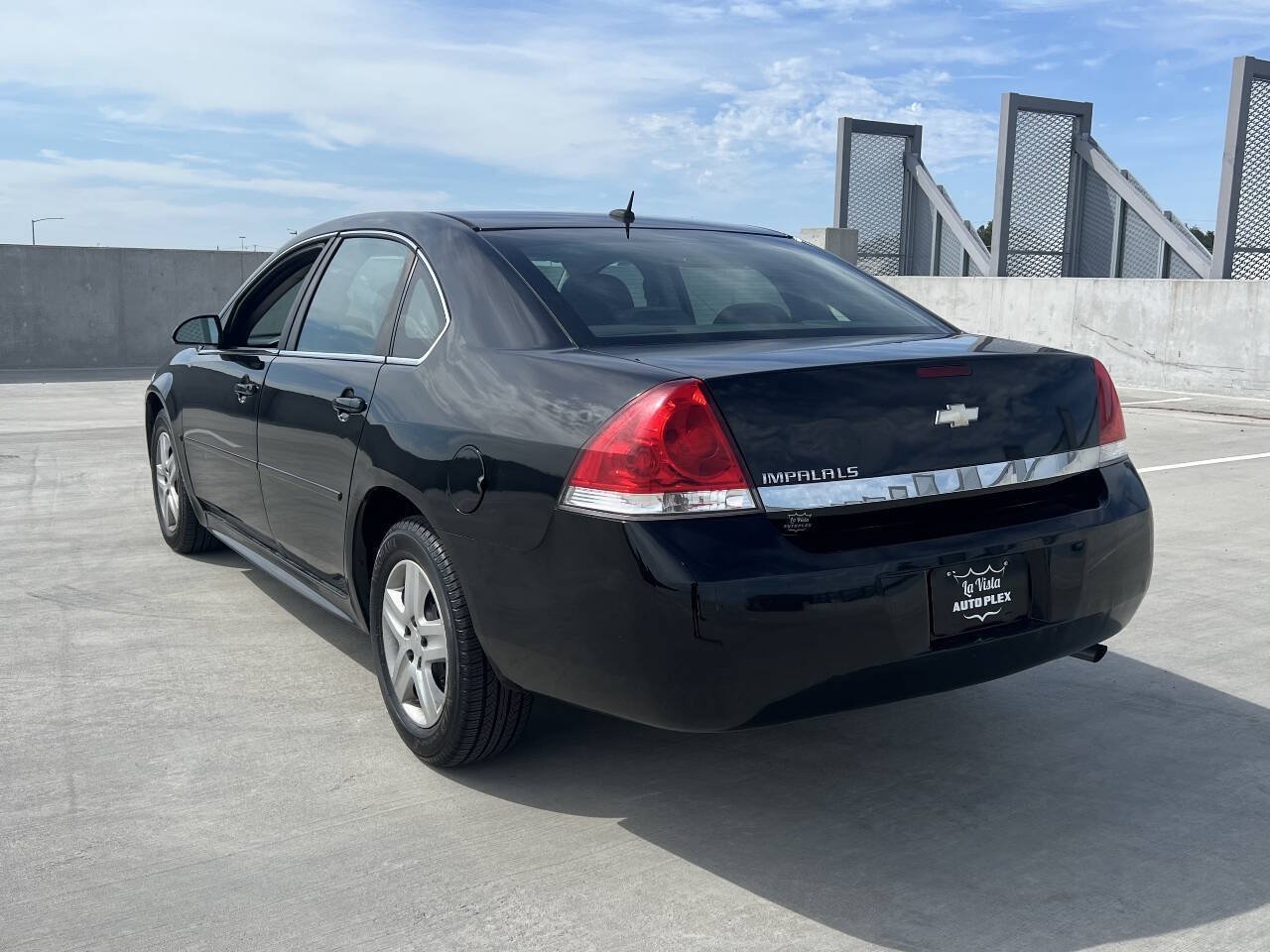 Used 2009 Chevrolet Impala LS FWD image 8