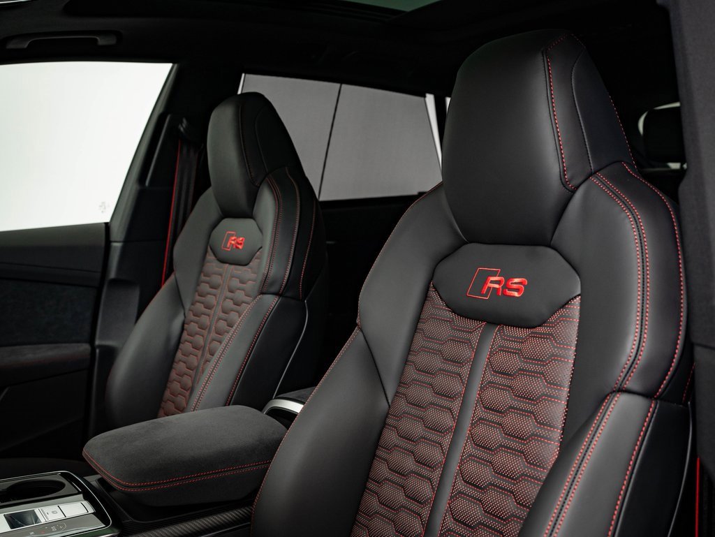 New 2026 Audi RS Q8 performance image 26