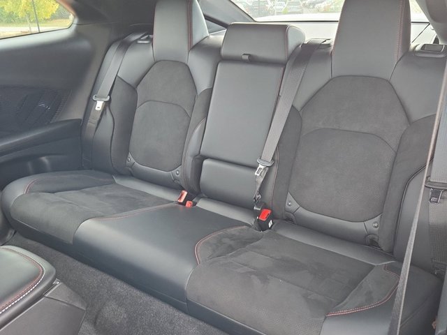 Used 2025 Dodge Charger R/T Scat Pack w/ Track Pack image 11