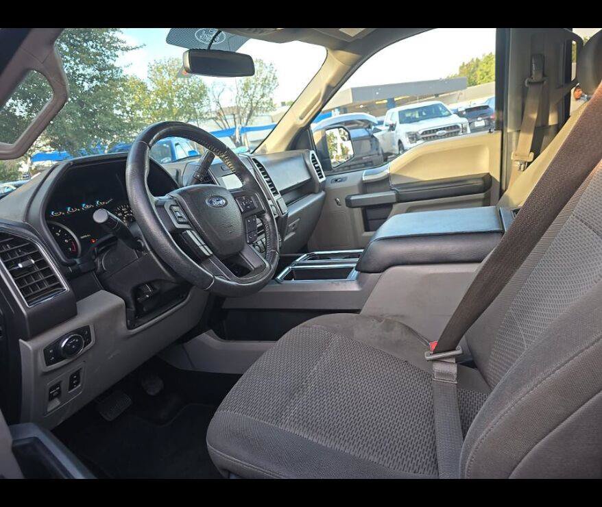 Used 2018 Ford F150 XLT w/ Equipment Group 302A Luxury AWD/4WD image 3