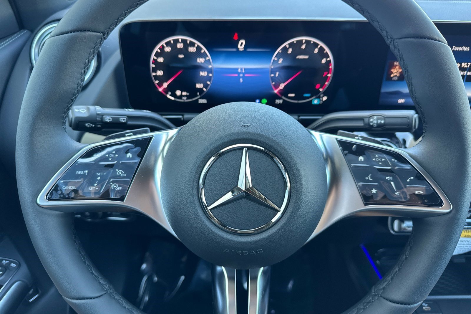 New 2026 Mercedes-Benz GLA 250 image 14