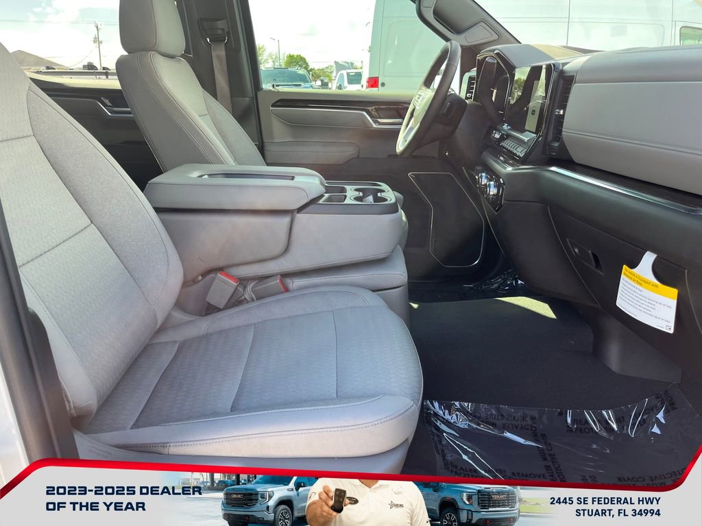 New 2026 GMC Sierra 1500 SLE image 19