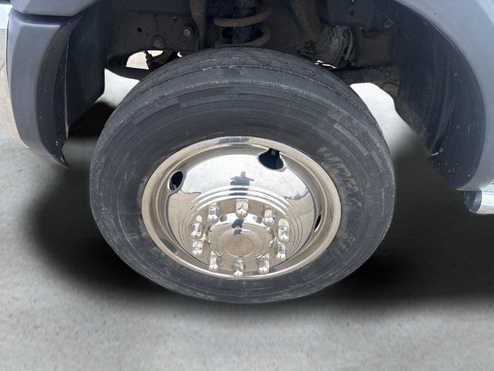 Used 2011 RAM 5500 SLT image 28