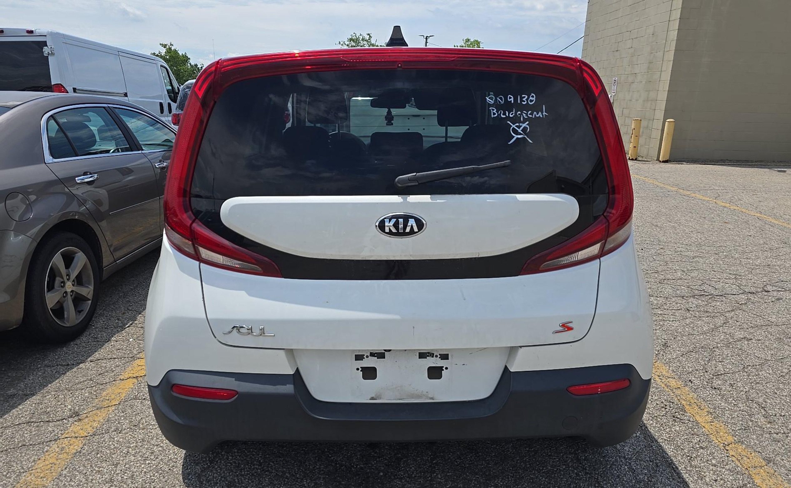 Used 2020 Kia Soul S FWD image 4