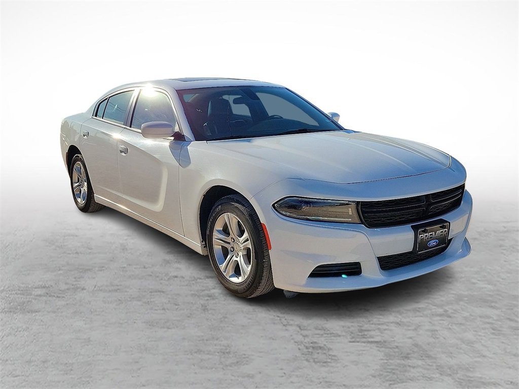 Used 2022 Dodge Charger SXT w/ Leather Interior Group