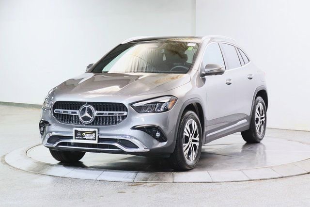 Certified 2025 Mercedes-Benz GLA 250 4MATIC image 13