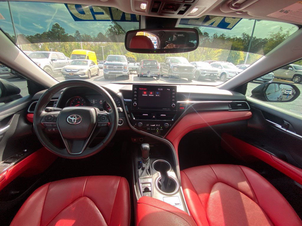 Used 2023 Toyota Camry XSE FWD image 29