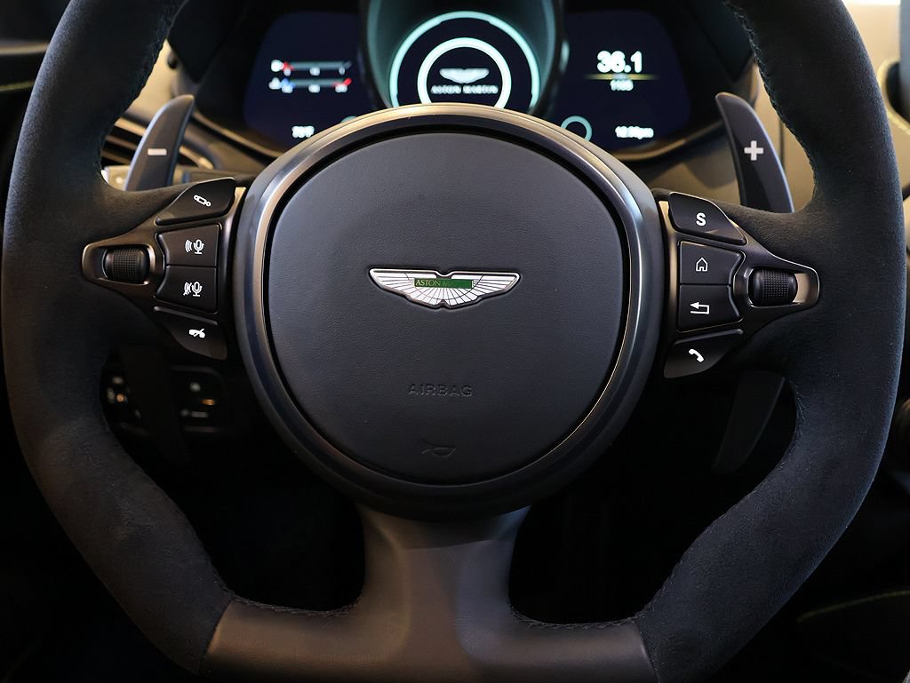 Used 2023 Aston Martin V12 Vantage RWD image 45