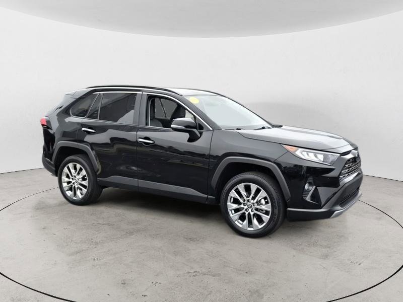 Used 2021 Toyota RAV4 Limited image 1