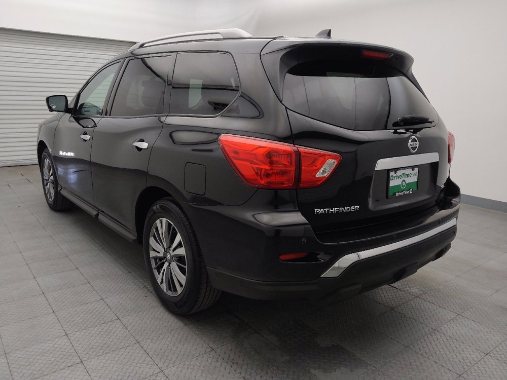 Used 2020 Nissan Pathfinder SL image 5