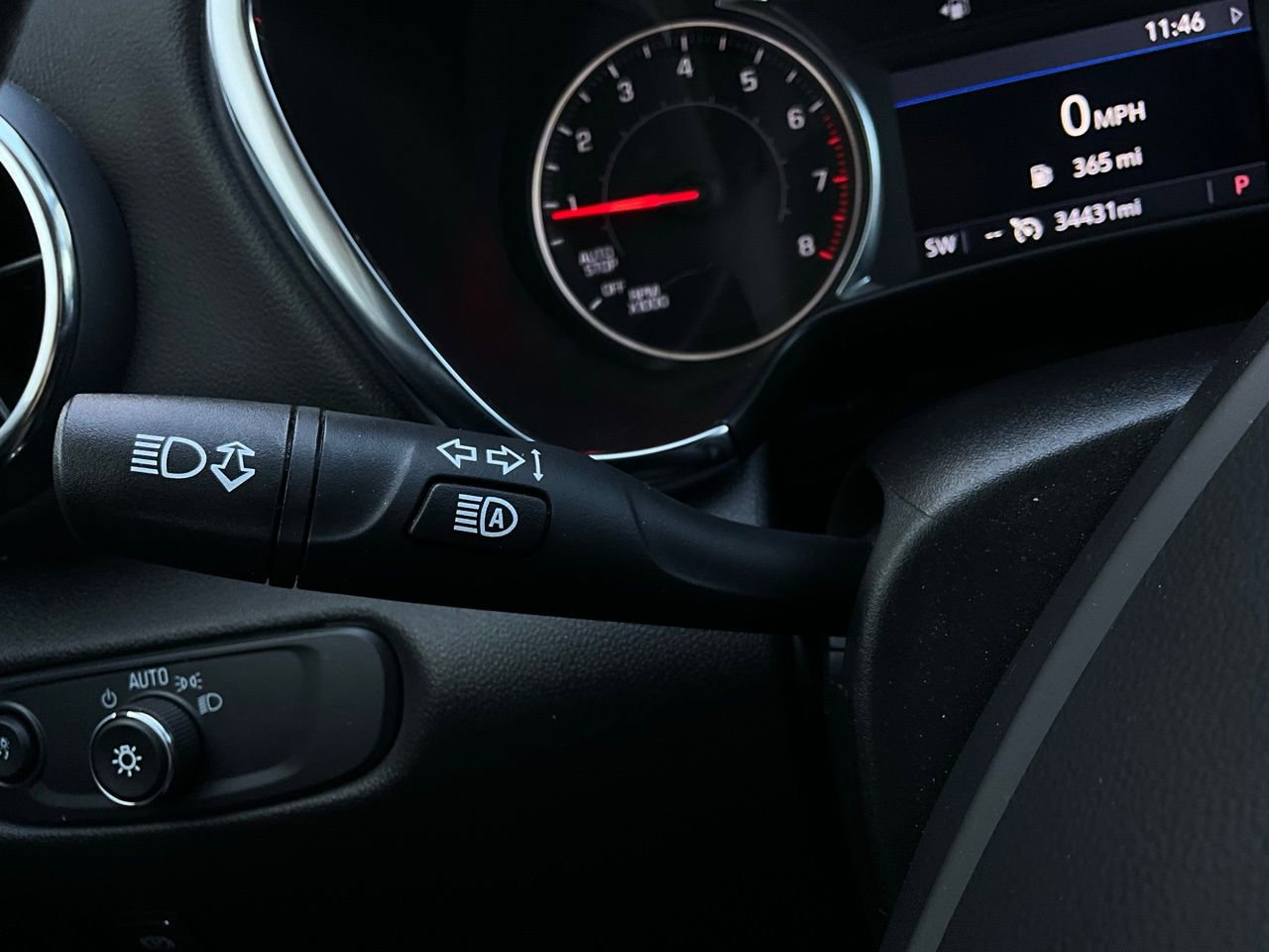 Used 2025 Chevrolet Blazer LT image 36