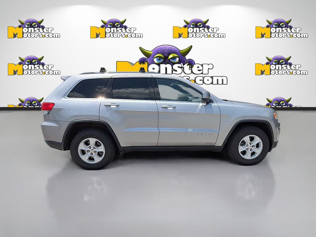 Used 2015 Jeep Grand Cherokee Laredo w/ Quick Order Package 23E AWD/4WD image 4