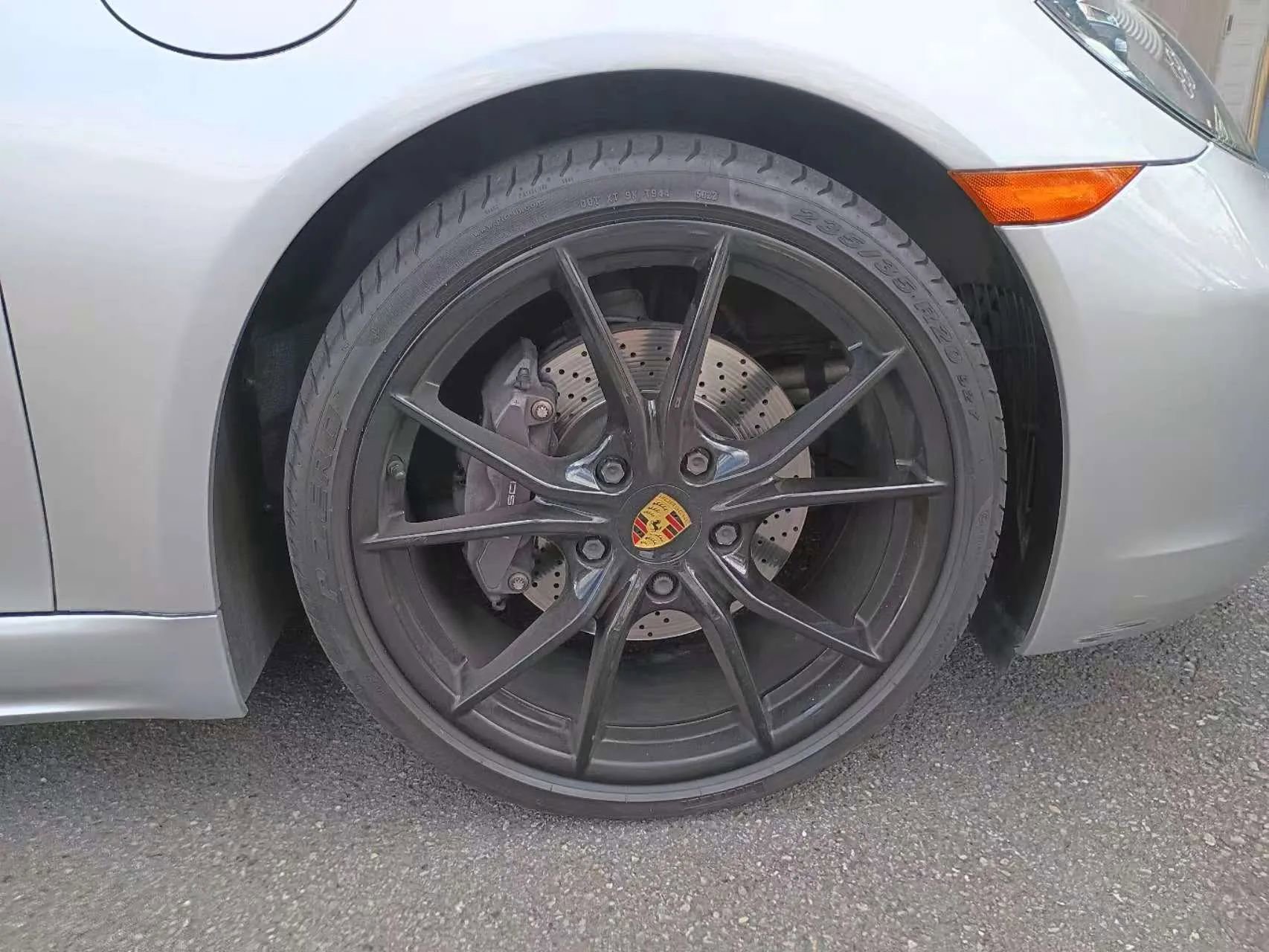 Used 2018 Porsche 718 Cayman RWD image 22