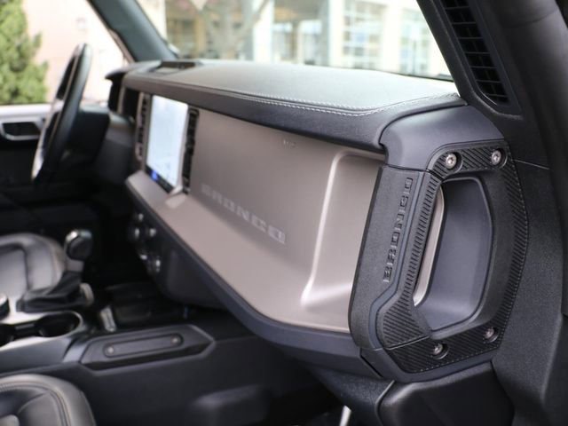 Used 2025 Ford Bronco Outer Banks image 12