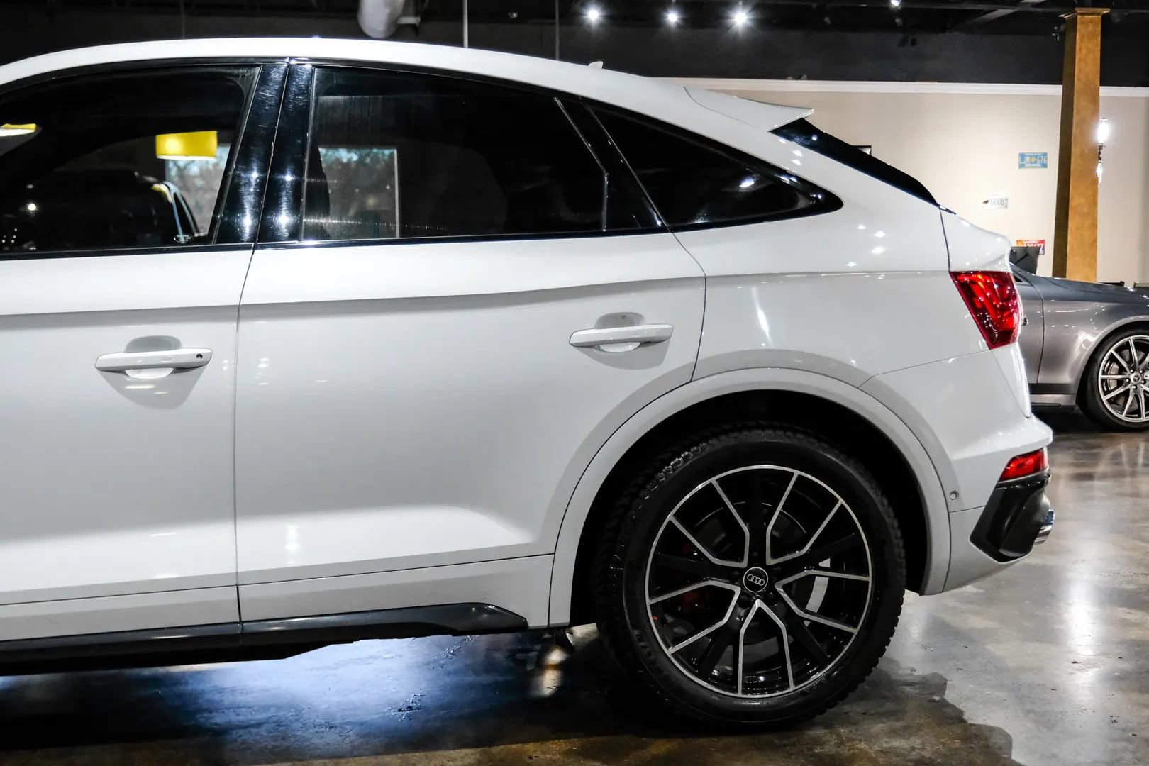 Used 2021 Audi SQ5 Prestige w/ Prestige Package AWD/4WD image 15