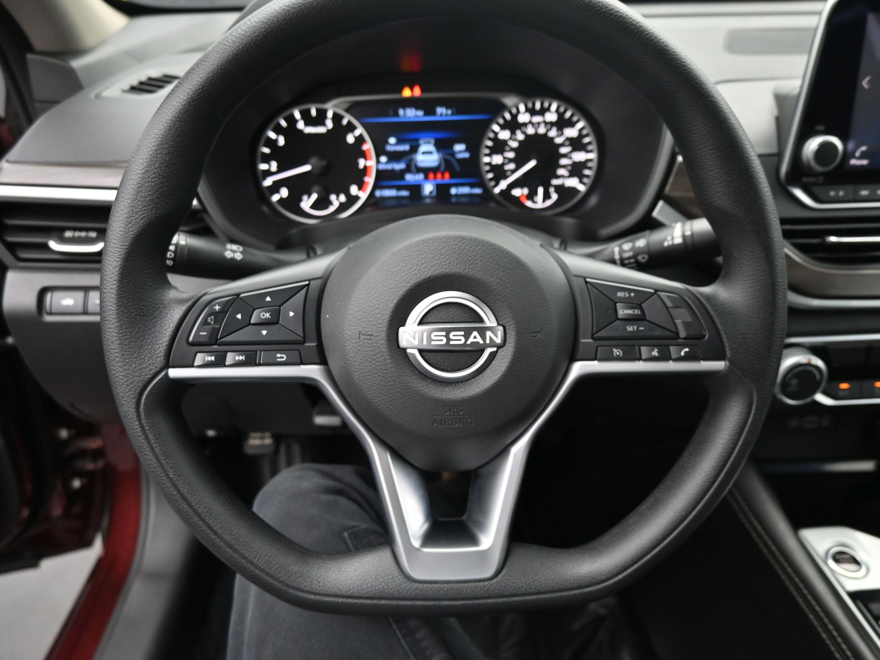 Used 2023 Nissan Altima 2.5 SV image 14