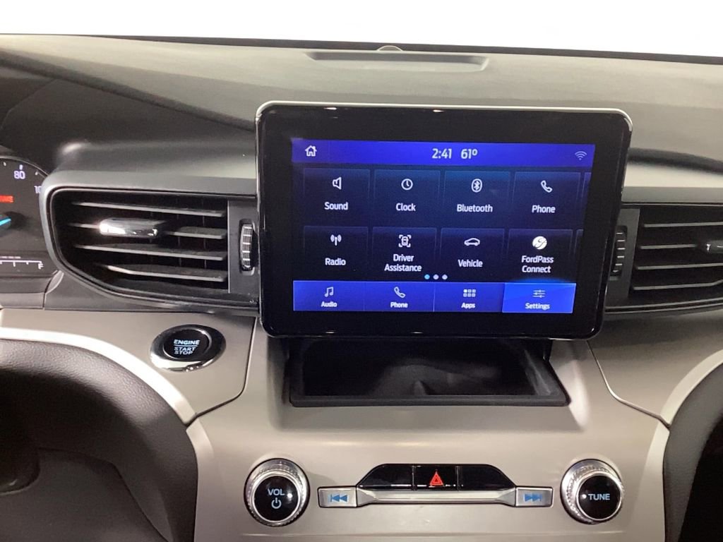 Used 2023 Ford Explorer XLT image 26