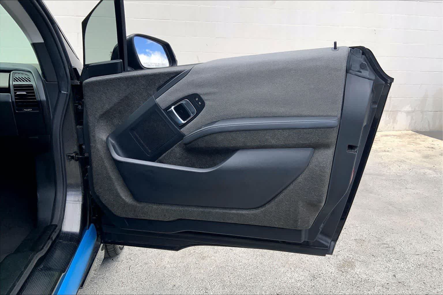Used 2019 BMW i3 RWD image 27