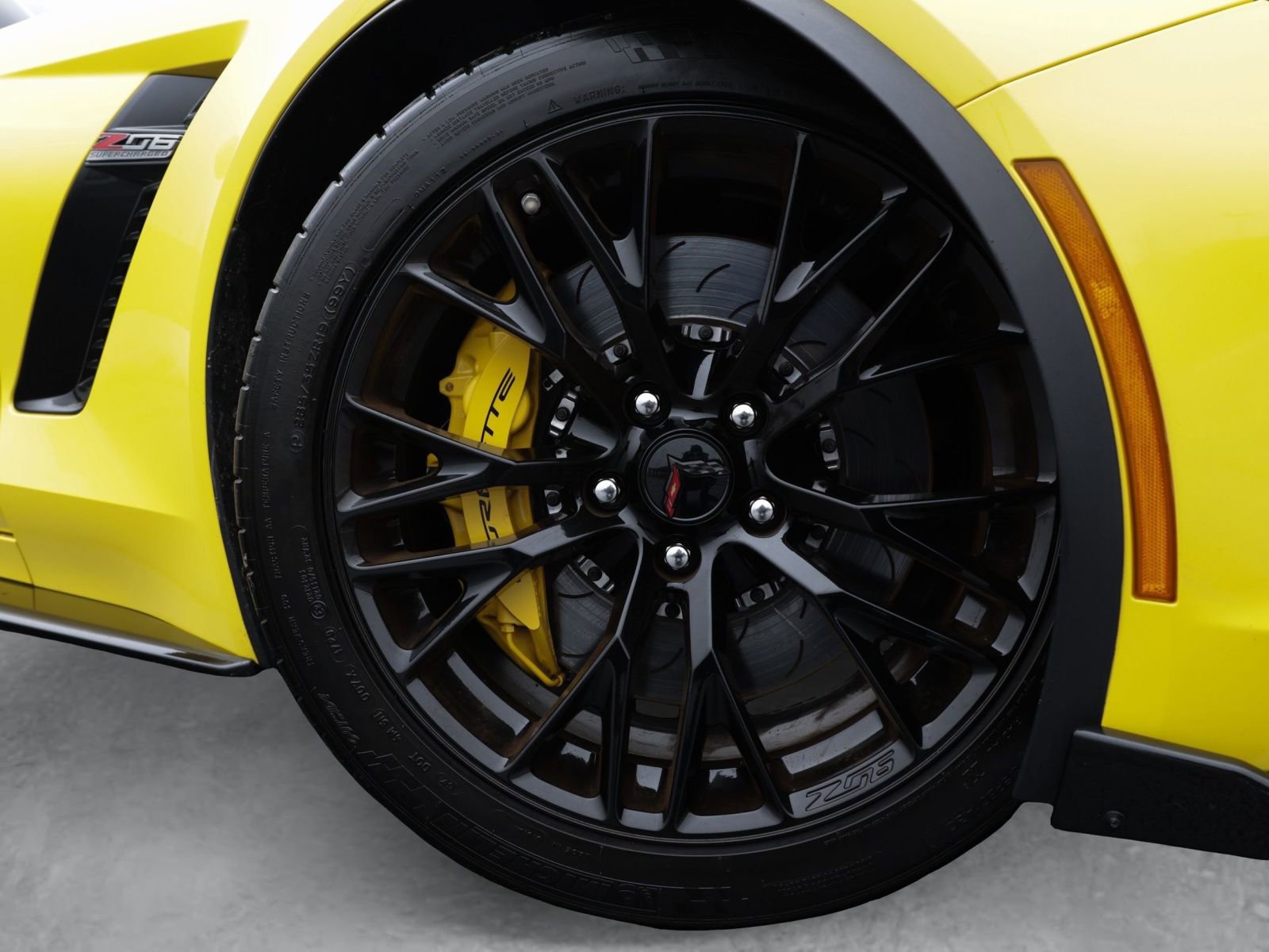 Used 2019 Chevrolet Corvette Z06 image 7