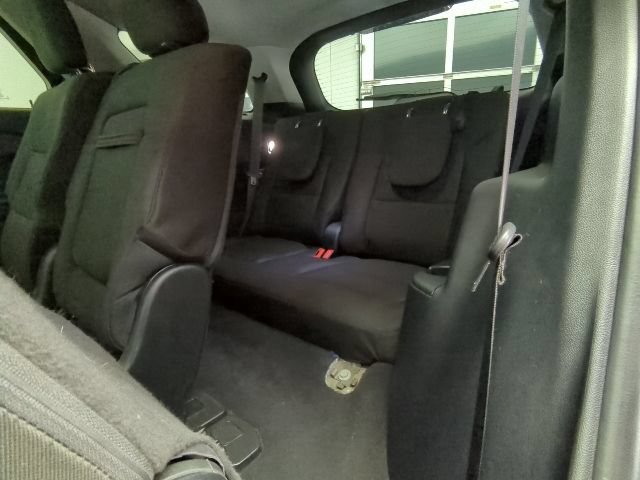 Used 2023 Ford Explorer XLT AWD/4WD image 27