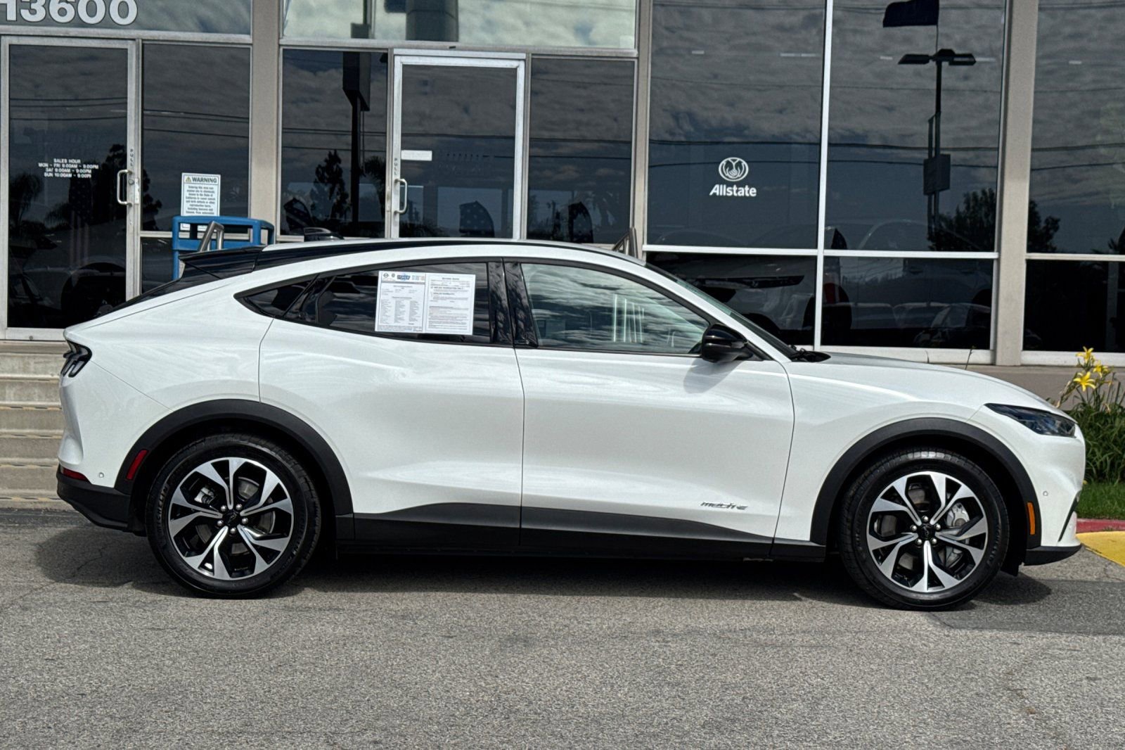 Used 2024 Ford Mustang Mach-E Select w/ Comfort Package Lite RWD image 3