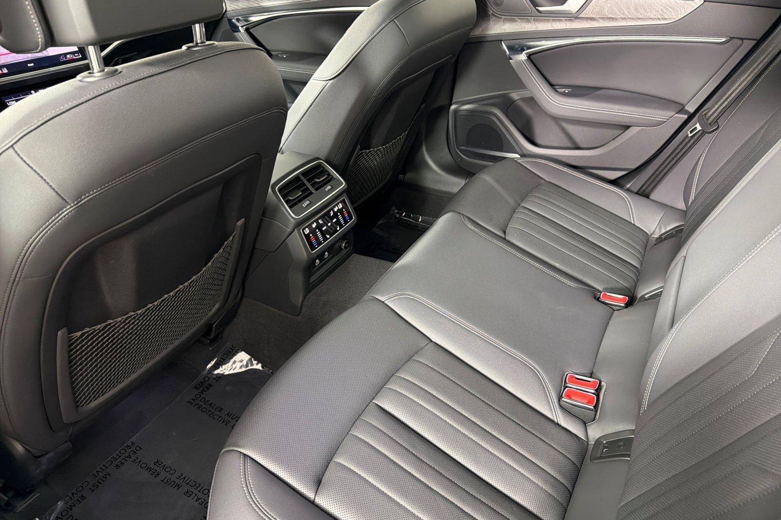 Used 2025 Audi A6 Premium Plus w/ Premium Plus Package AWD/4WD image 11