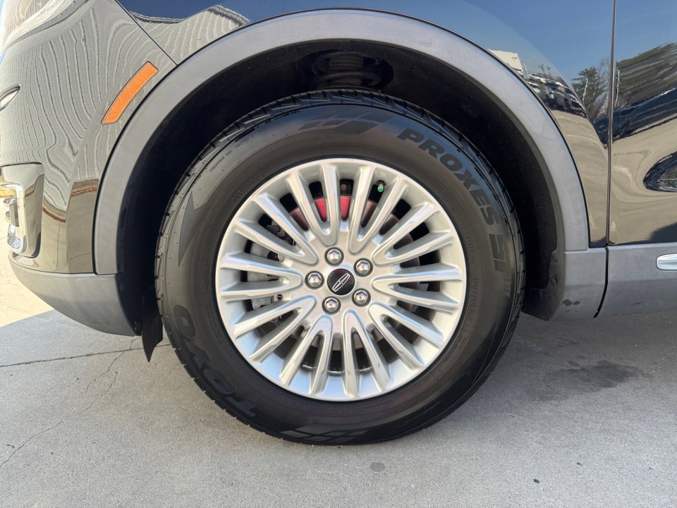 Used 2020 Lincoln Nautilus FWD image 31