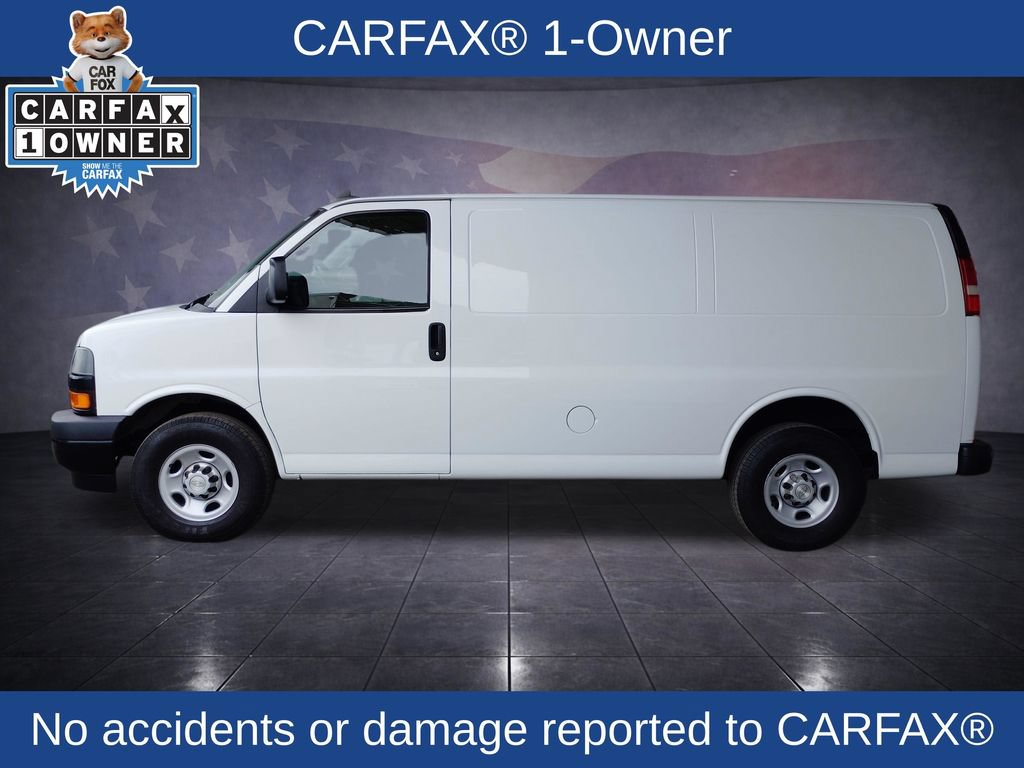 Used 2019 Chevrolet Express 2500 w/ Driver Convenience Package RWD image 2