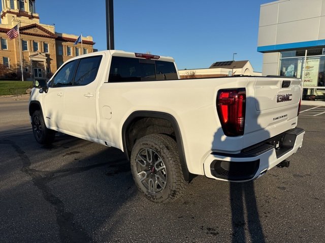 New 2026 GMC Sierra 1500 AT4 w/ Technology Package image 3